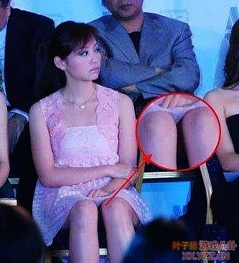 娱乐圈偏爱走光露底的老熟女